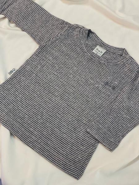 REMERA MANGA LARGA RAYADA CUELLO REDONDO T.09M