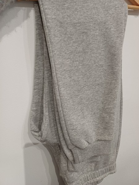 PANTALON BABUCHA FRIZA COLEGIAL GIRL GRIS T.18