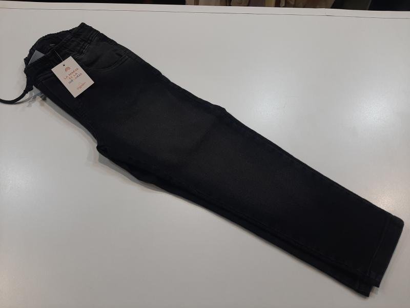 JEANS NEGRO T.06