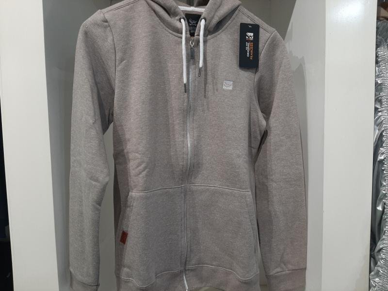 CAMPERA CLASICA CUELLO ALTO T.16
